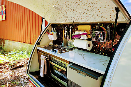 Travel trailer