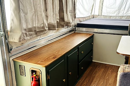 Folding trailer