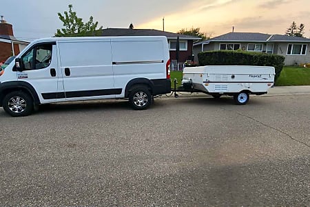Folding trailer