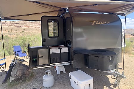 Toy hauler