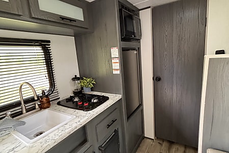 Travel trailer