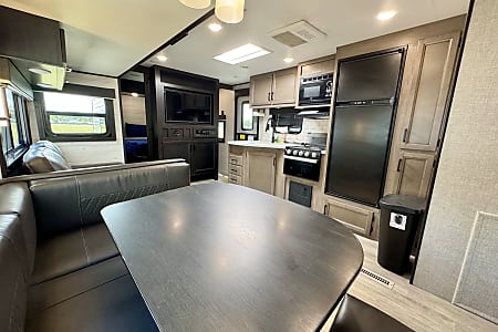 Travel trailer