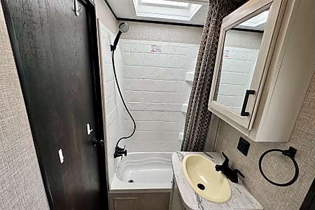 Travel trailer