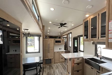 Fifth-wheel