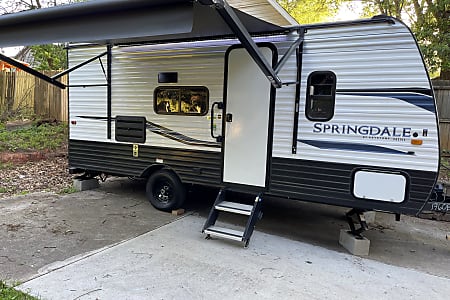 Travel trailer