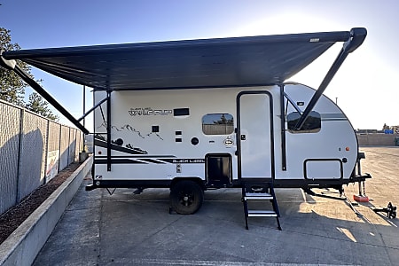 Travel trailer