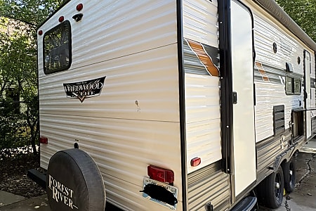 Travel trailer