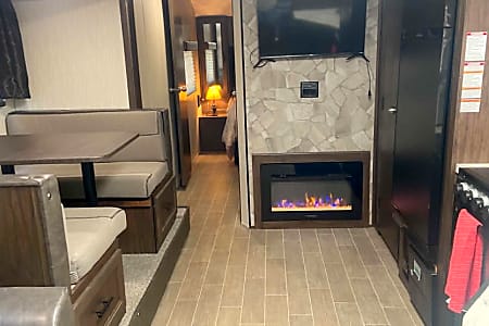 Travel trailer