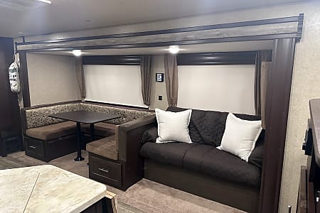 Travel trailer