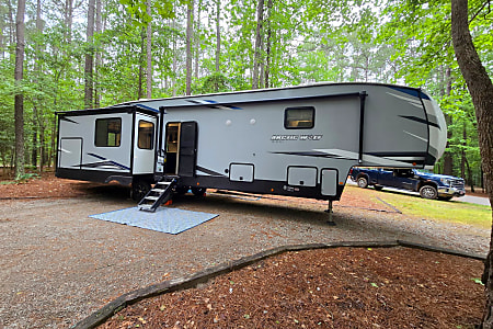 Fifth-wheel