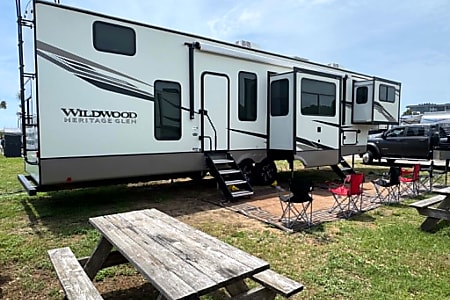 Fifth-wheel