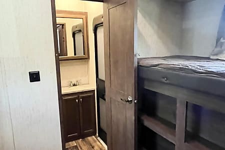 Fifth-wheel