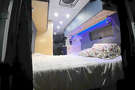 Camper van