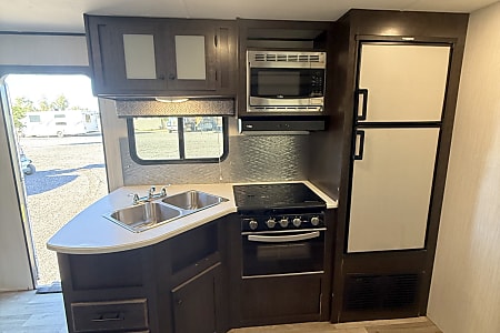 Travel trailer