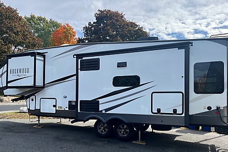 Fifth-wheel