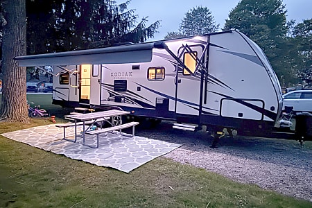 Travel trailer