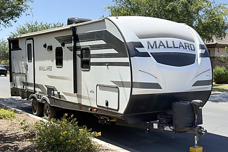 Travel trailer