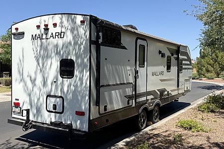 Travel trailer