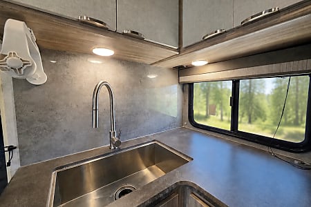 Travel trailer