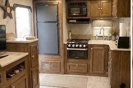 Travel trailer