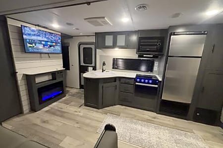 Travel trailer