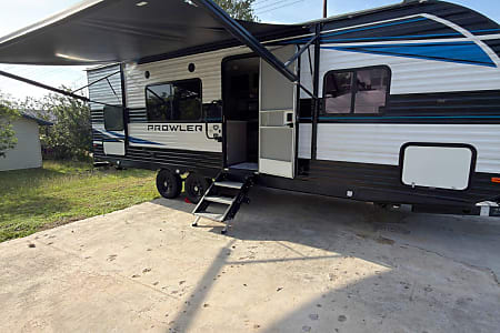 Travel trailer