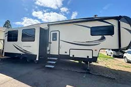 Fifth-wheel
