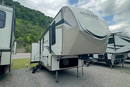 Fifth-wheel