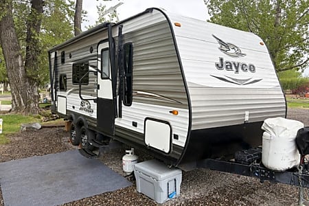 Travel trailer