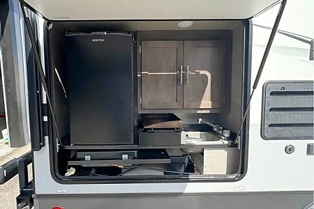 Travel trailer