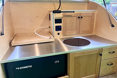 Travel trailer