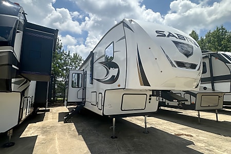 Fifth-wheel