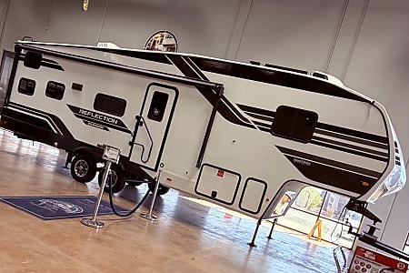 Fifth-wheel