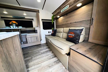 Travel trailer