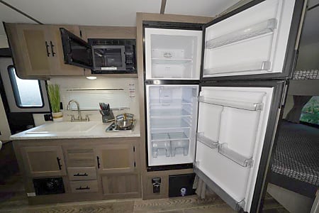 Travel trailer