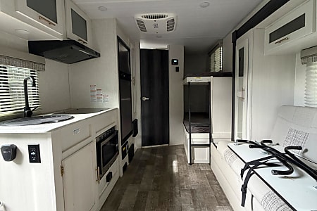 Travel trailer