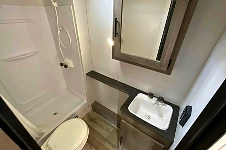 Travel trailer