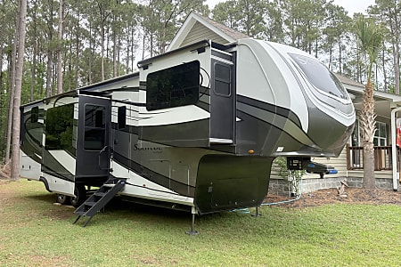 Fifth-wheel