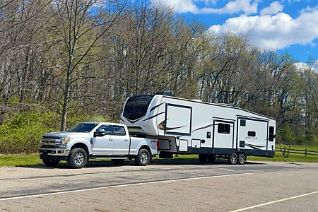 Fifth-wheel