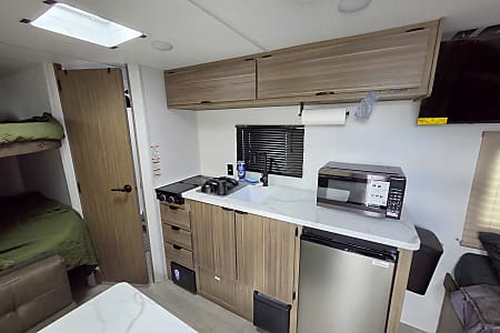 Travel trailer