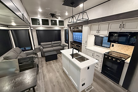 Travel trailer