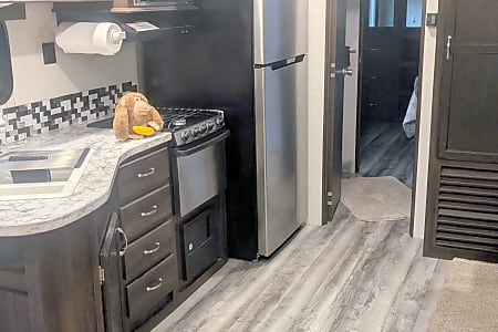 Travel trailer