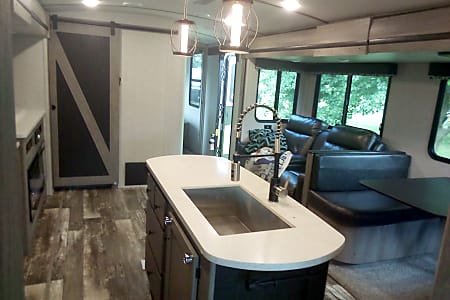 Travel trailer
