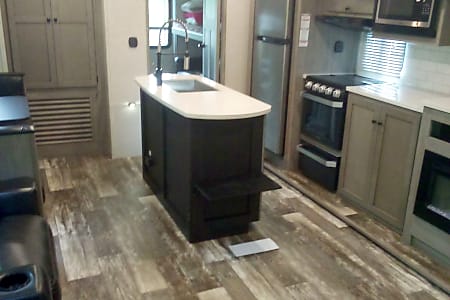 Travel trailer