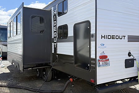 Travel trailer