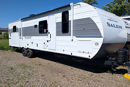 Travel trailer