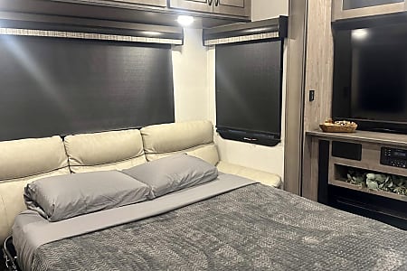 Fifth-wheel
