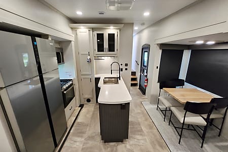 Fifth-wheel