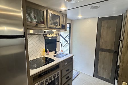 Travel trailer