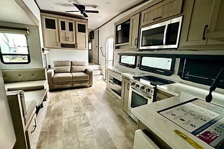 Fifth-wheel